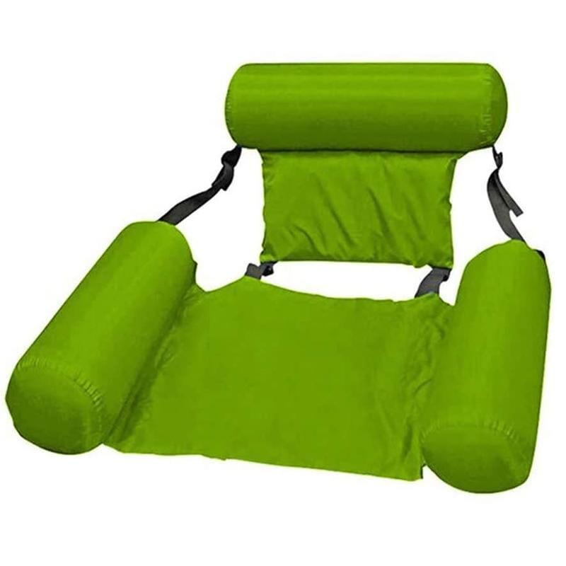 Lit gonflable de la piscine