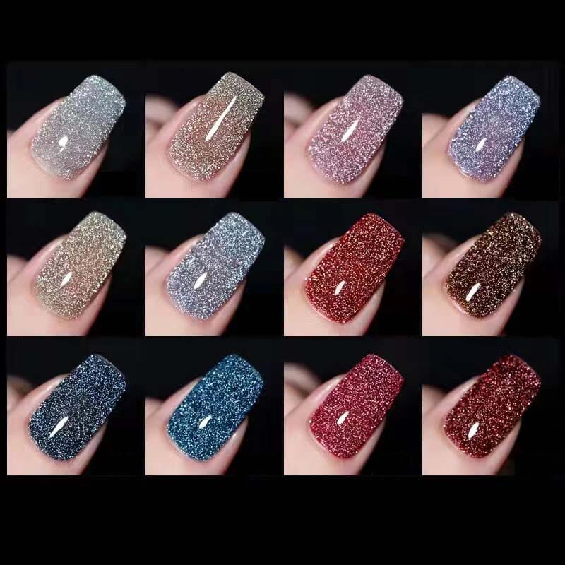 Vernis à ongles à paillettes et à diamants