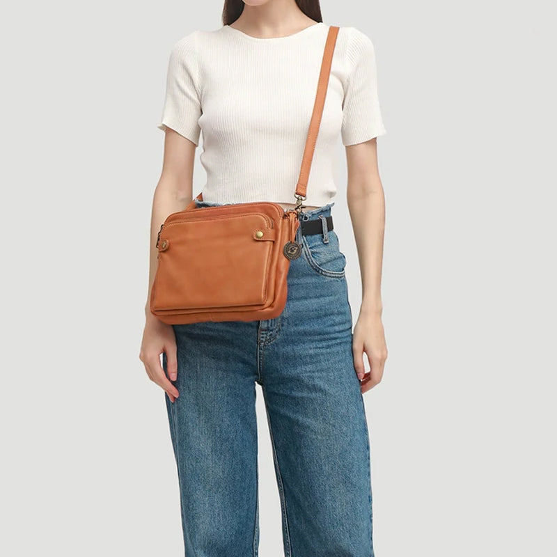 Sac à bandoulière et pochette en cuir à trois couches