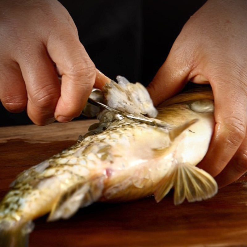 Couteau multifonctionnel Ă gueule de poisson 5 en 1