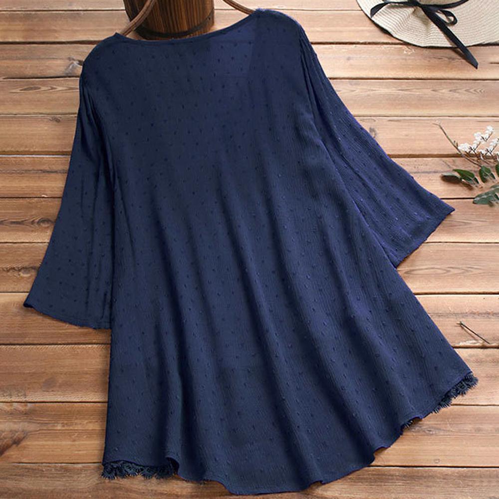 Chemise avec dentelle plissée à col en V