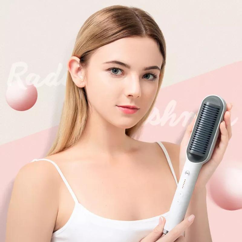 Brosse Ă Lisser Les Cheveux