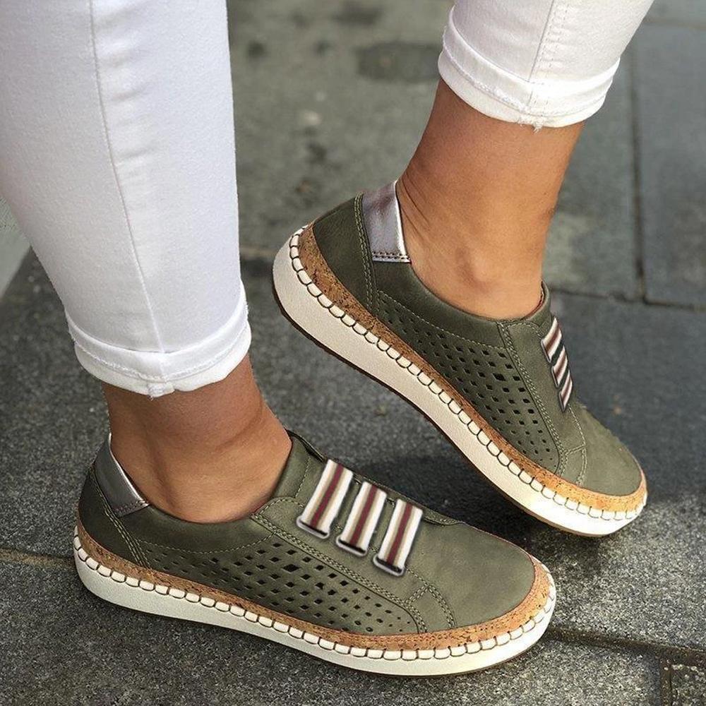 Les baskets élégantes nouvelles