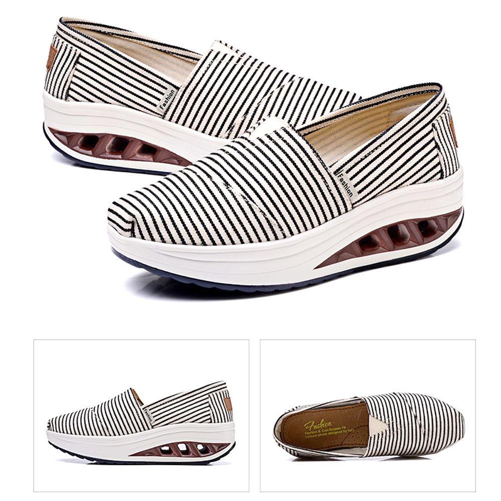 Chaussures De Toile Avec La Bouche Peu Profonde
