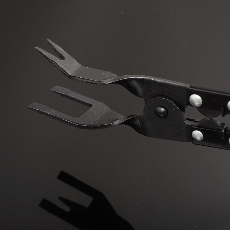 Pince Ă riveter en plastique