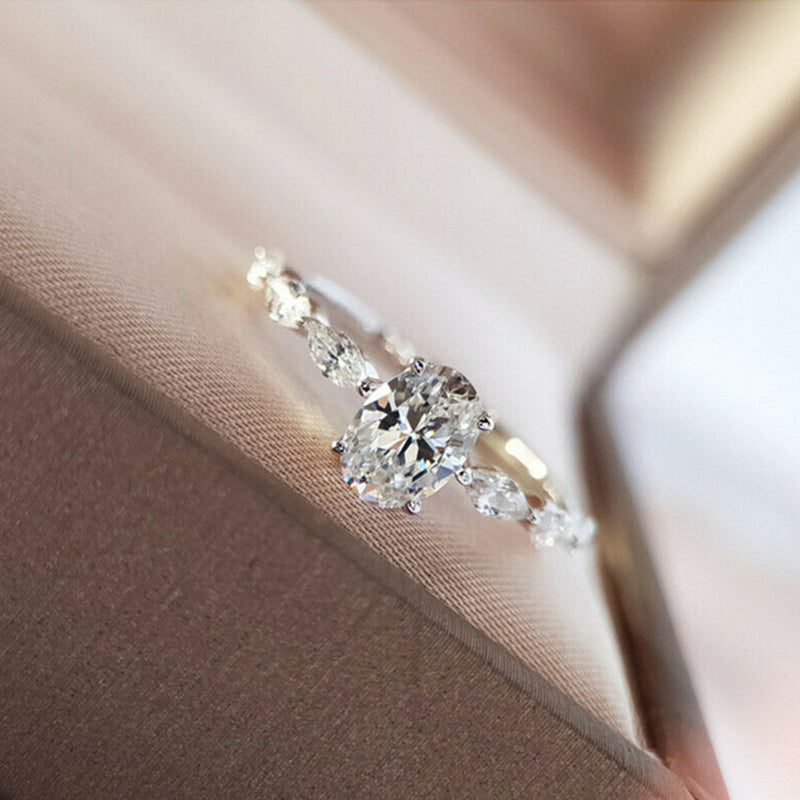 Bague de mariage élégante en zircon