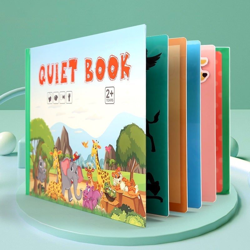 Livre Occupé pour que l'enfant développe des compétences d'apprentissage