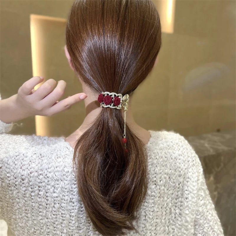 Épingles à cheveux roses vintage