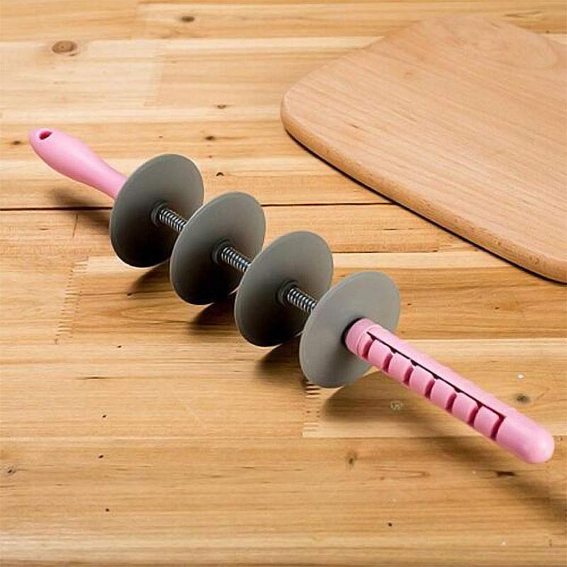 Rouleau à Pâtisserie (Pour Croissants / Réglable)