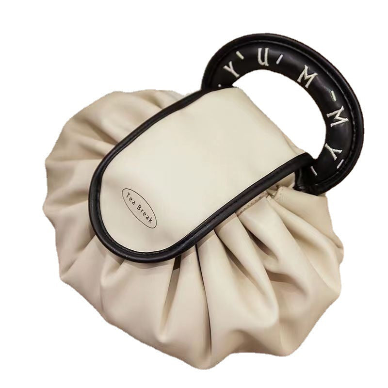 Sac à main avec cordon de serrage pour le maquillage
