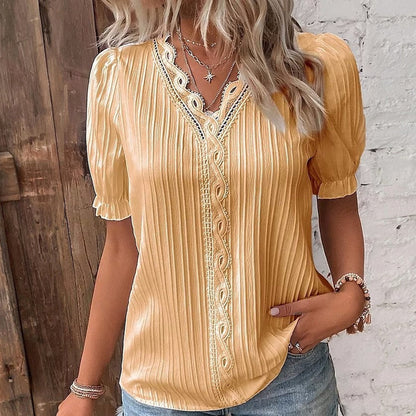 Chemise Elégante en Dentelle à col en V