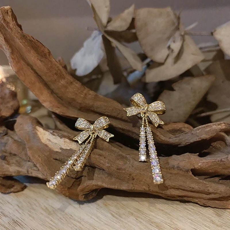 Boucles d'Oreilles en Diamant avec Nœud Français