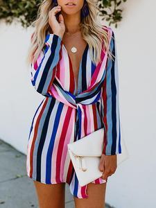 Robe à rayures verticales