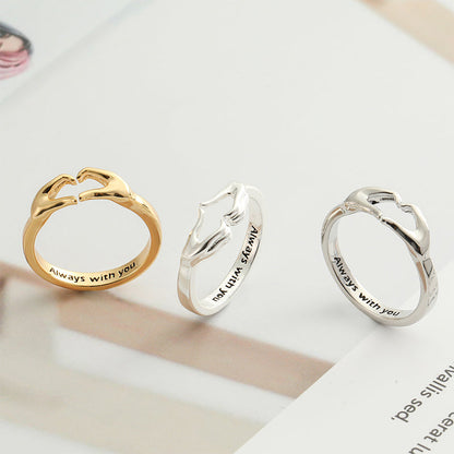 Bague de Couple de Mains Étreintes Aimantes