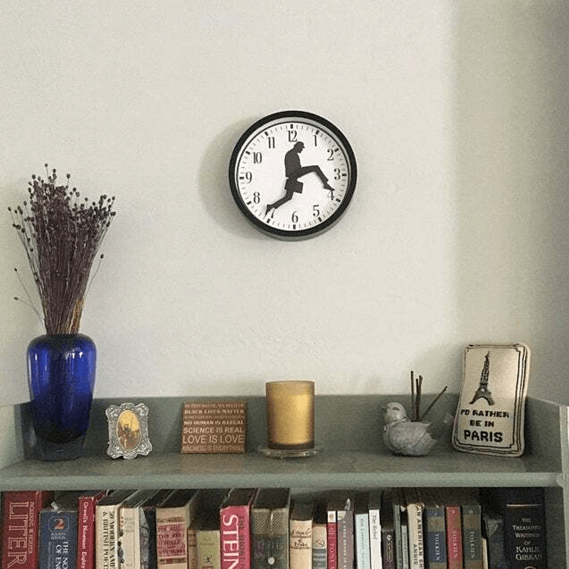 Horloge du Ministère des Promenades
