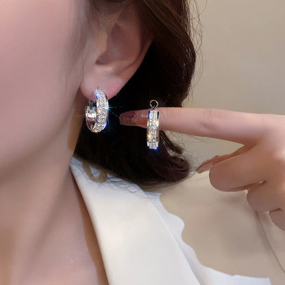 Petites créoles scintillantes