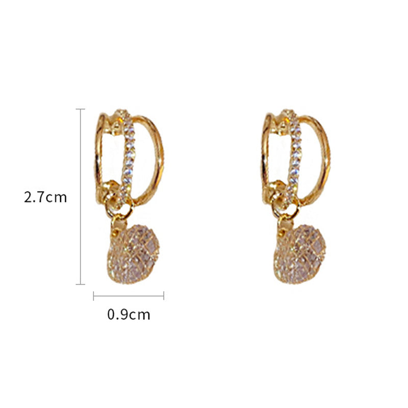 Boucles d'oreilles à la mode avec couronne de diamants