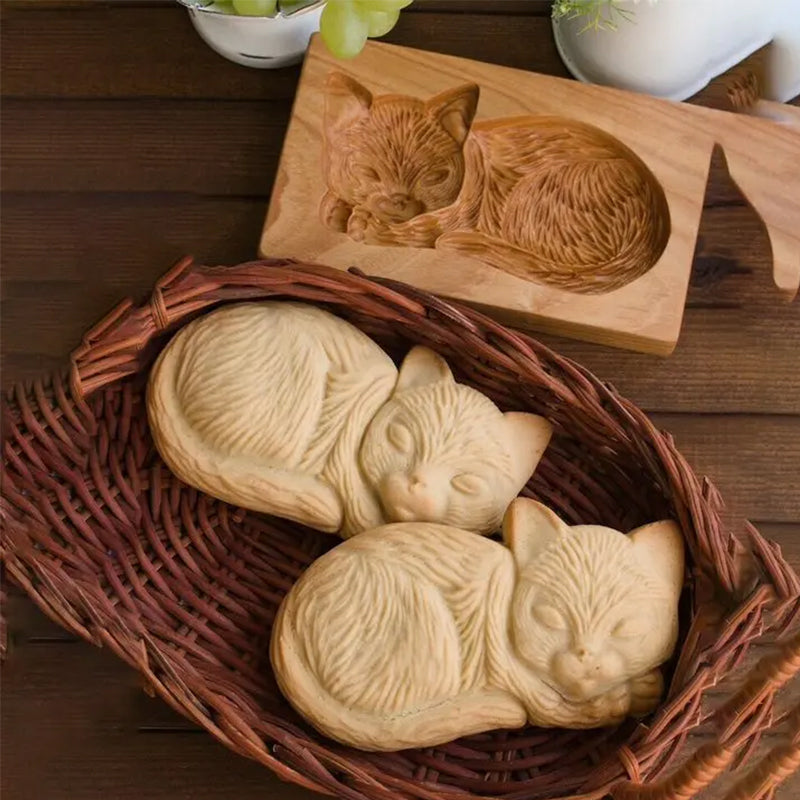 Coupe-biscuits à motifs en bois