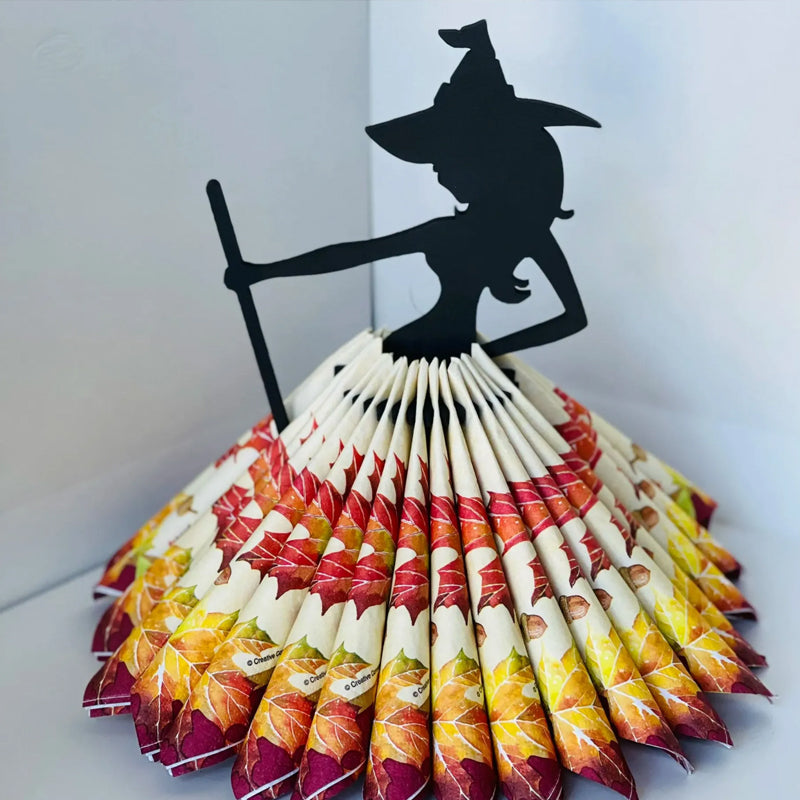 Ornement de porte-serviettes en bois de sorcière d'Halloween