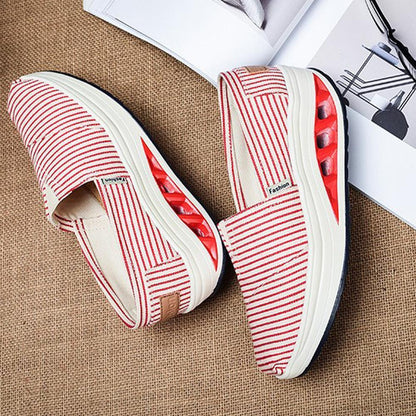 Chaussures De Toile Avec La Bouche Peu Profonde