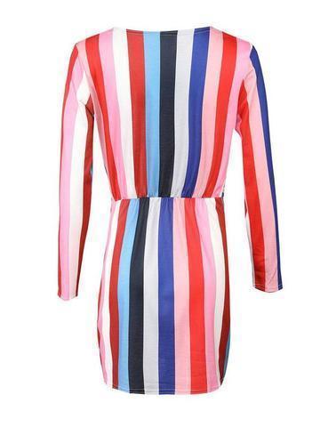 Robe à rayures verticales