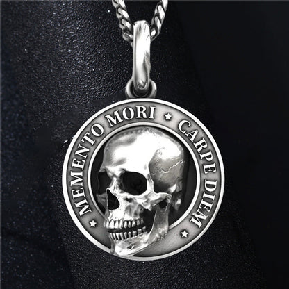 Pendentif tête de mort Memento Mori