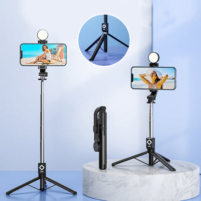 Perche à selfie avec lumière d'appoint LED