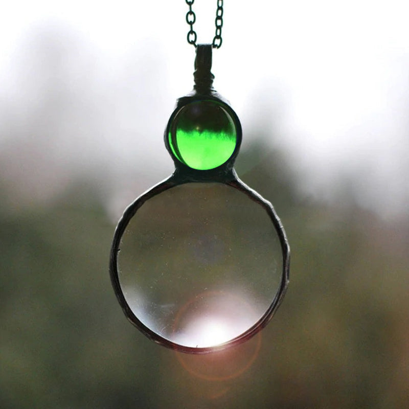 Collier pendentif grande loupe