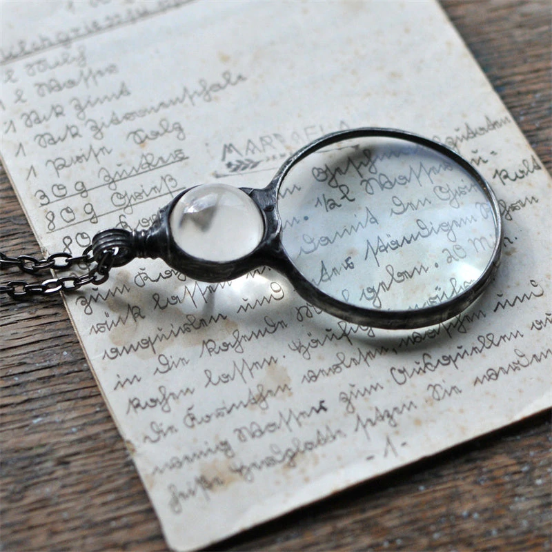 Collier pendentif grande loupe