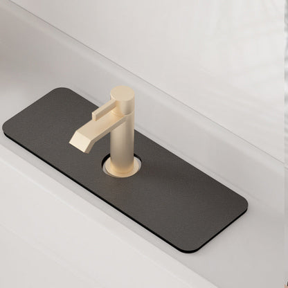 Tampon absorbant pour robinet de boue de diatomée