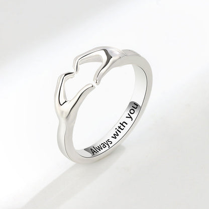 Bague de Couple de Mains Étreintes Aimantes